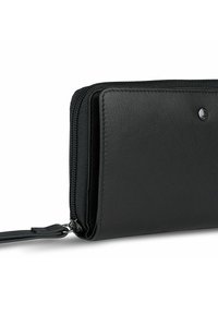 Portafoglio in pelle nera con finitura testurizzata, dotato di chiusura a zip tutto attorno e di un cinturino per il polso per una facile maneggevolezza.