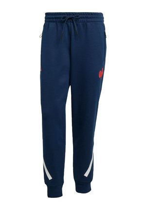 Marineblauwe sweatpants met een elastische tailleband, trekkoord, zijzakken, witte accenten en een rood logo detail op de rechterdij.
