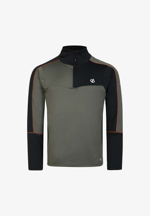 Pullover mit kurzem Reißverschluss in olivgrün und schwarz. Verfügt über kontrastierende Schulterpaneele, orangefarbene Nähte und ein kleines Logo auf der Brust.