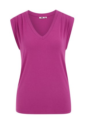 Top magenta fără mâneci, cu decolteu în formă de V și detalii pliuri pe panourile umerilor, realizat dintr-un material moale și neted.