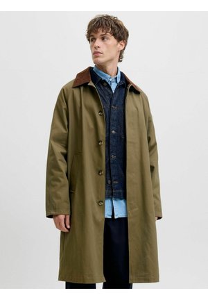 Klassischer Mantel - beech