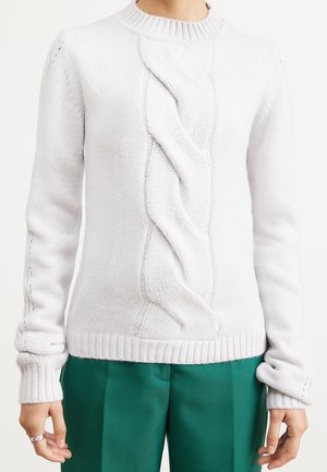 Stickad tröja - white