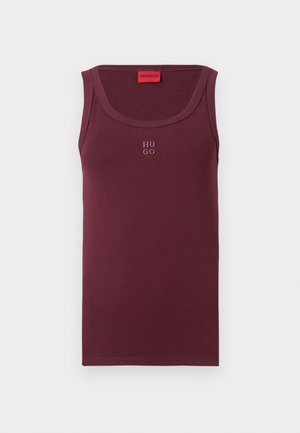 Top em malha bordeaux feito de algodão, com gola redonda, design sem mangas e pequeno logo "HUGO" bordado na frente.