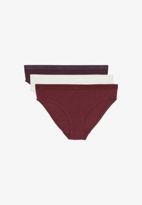 Vybráno, white cotton plum deep ruby