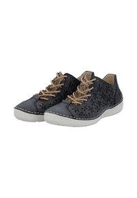 Scarpe in pelle blu scuro con intagli floreali intrecciati, dettagli in pizzo color cammello, suola bianca e cuciture a contrasto lungo il bordo.