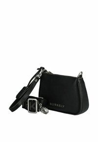 Borsa a mano in pelle nera con superficie testurizzata, dotata di minuteria in argento, una tracolla removibile e il logo "BURKELY" impressa sul fronte.