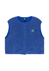 Blå fleecevest med teksturert overflate, rund hals, uten ermer, foran med knapper og en liten grønn logo-lapp.