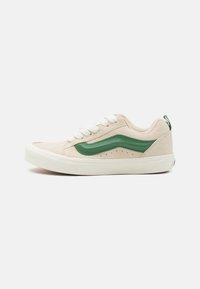 Δεν επιλέχθηκε, white/multi-coloured