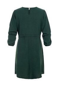 Robe longue à manches longues de couleur vert foncé, avec une couture à la taille, des poignets froncés et une petite ouverture en forme de goutte d'eau au dos, fermée par un bouton.