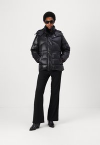 KARL LAGERFELD PUFFER  JACKET - Zimná bunda - black