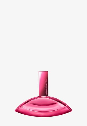 Flacon de parfum Calvin Klein Euphoria rose avec une forme ovale allongée et incurvée et un capuchon rectangulaire vertical.