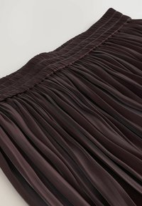 REGULAR FIT - Maxikjol - chocolate brown