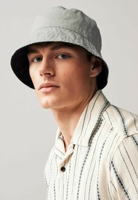 Next REVERSIBLE BUCKET-REGULAR FIT 2 PACK - Kepurė - black grey