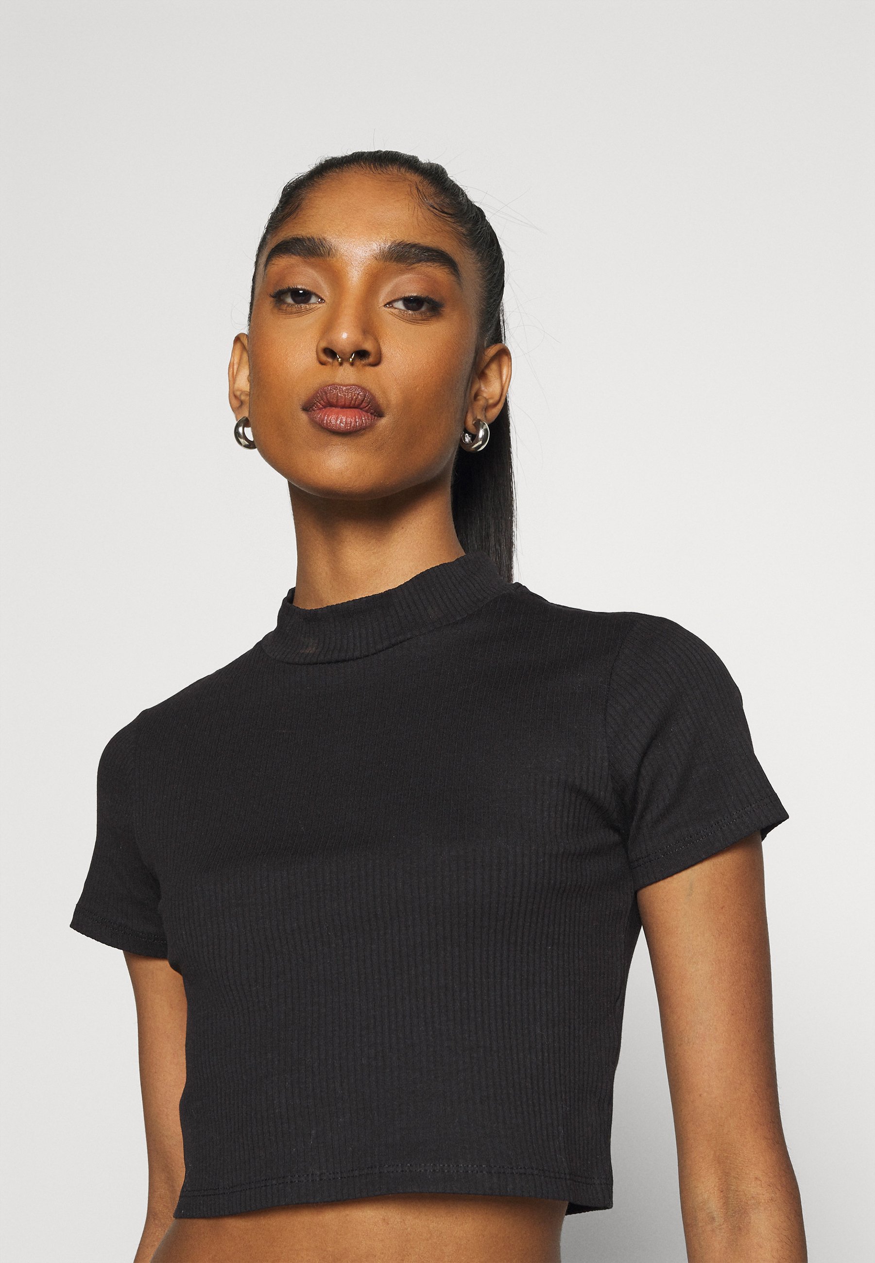 Monki Basic Tshirt, Women's, Size: Medium, Black