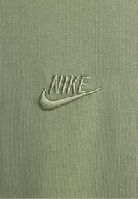 Nike Sportswear Jednoduché tričko - green