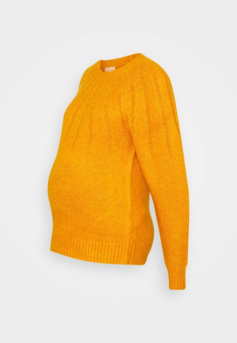 Pull de maternité tricoté d'un orange vif avec manches longues et détails côtelés, présenté sur un fond neutre.