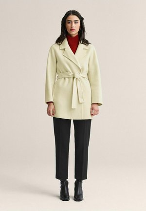 Newhouse Klassisk kappa / rock - beige