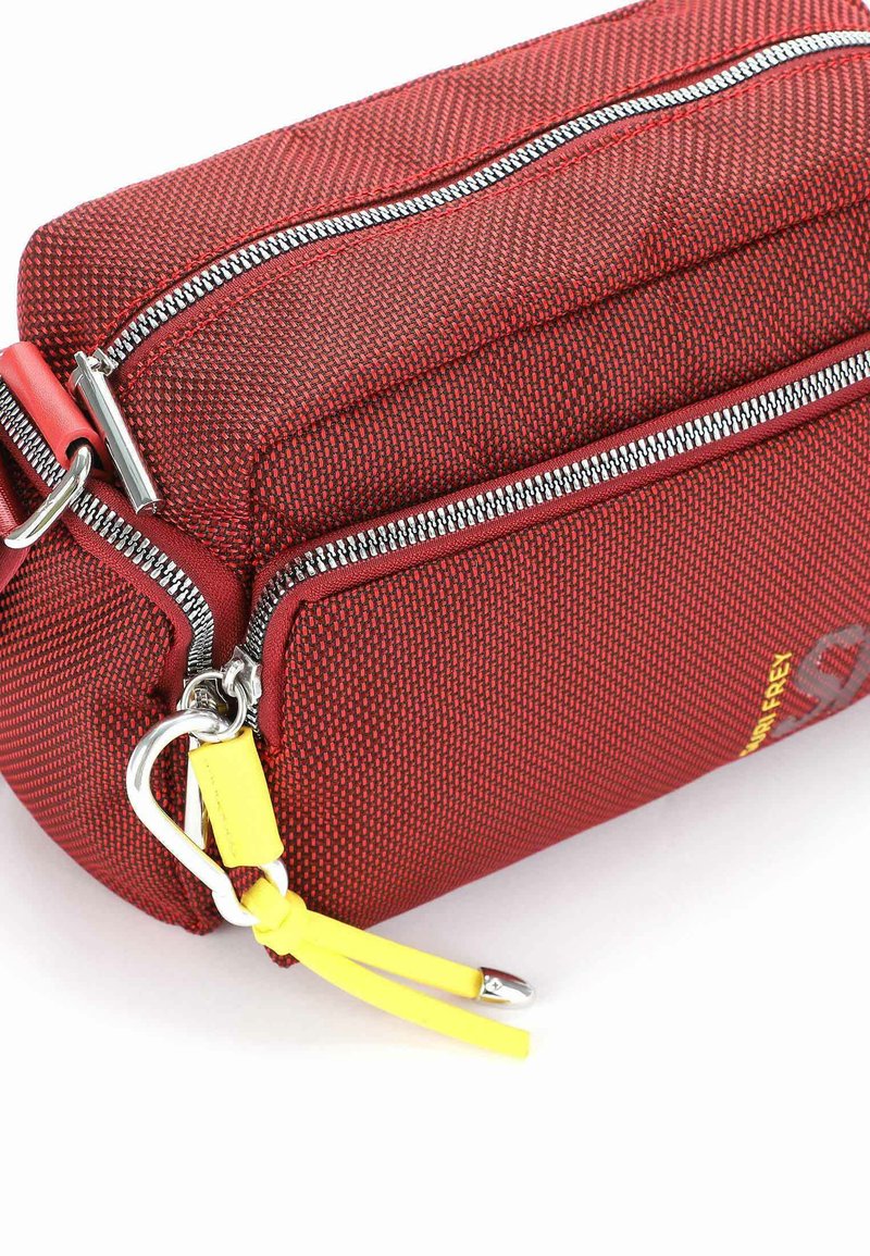 Damen Handtaschen | SURI FREY Umhängetasche red 600/rot - DY40108 Damen Handtaschen | SURI FREY Umhängetasche red 600/rot - DY40108