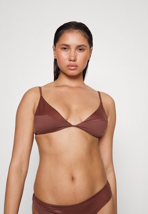 TRIANGLE - Bikinio viršutinė dalis - dark raisin