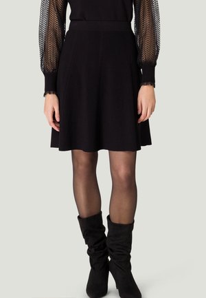 A-line skirt - black