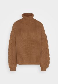 Maglione marrone lavorato a maglia con colletto alto, dotato di dettagli a treccia sulle maniche e polsini a costine, realizzato in filato spesso.