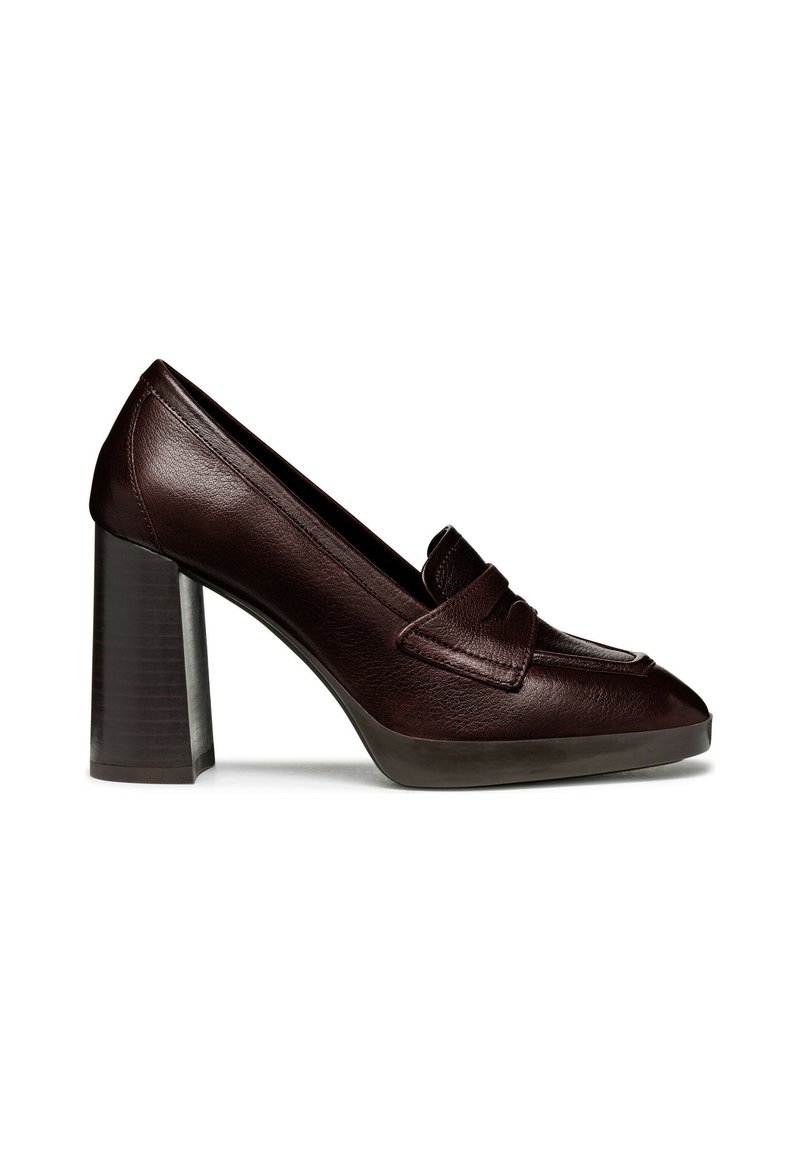 Zapatos sin cordones