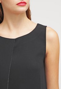 someday. Koktejlové šaty / šaty na párty - black