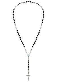 Sort perle halskæde med sølv accenter og et kors vedhæng i centrum. Designet inkluderer en blanding af glatte og strukturerede perler.