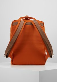 Doughnut MACAROON BACKPACK UNISEX - Mochila - rust
