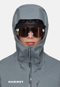 Mammut ASSOS X MAMMUT HS  - Hardshell jacket - strata