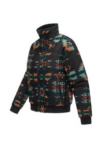 Giacca in pile con colletto alto, caratterizzata da un motivo geometrico multicolore in verde acqua, arancione e nero. Include chiusura con zip e tasche laterali.