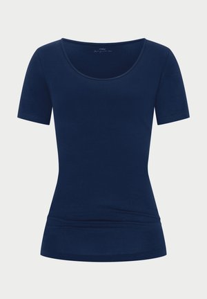 Mørkeblå kortærmet t-shirt med scoop halsudskæring, tætsiddende design, glat tekstur og en let rynket kant for et skræddersyet udseende.