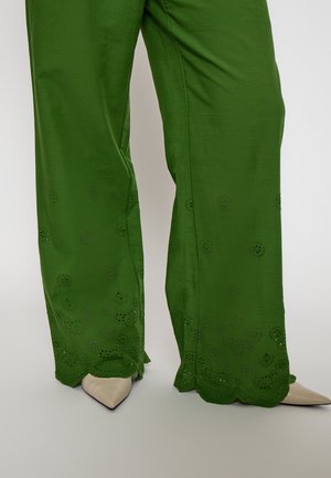 PEPPERCORN, PEPPERCORN PANT PCODA PANT - Stoffhose - cactus