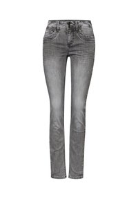 Jeans de denim ajustados en gris desgastado. Las características incluyen un cierre de botón, cinco bolsillos y un leve efecto de desgaste en la parte delantera.