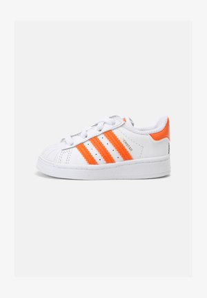 SUPERSTAR UNISEX - Sneakers basse - white/blue/gold