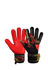 Guanti da portiere rossi e neri con grip testurizzato, dita rinforzate e chiusura al polso. Accenti dorati notevoli e un design a motivi.