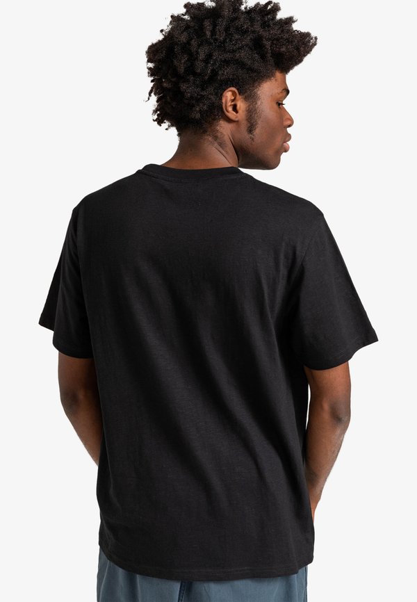 CRAIL POUR - Basic T-shirt4