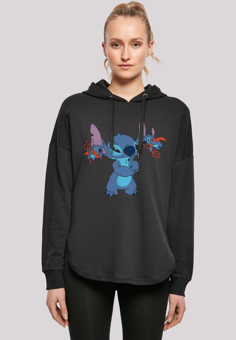 Svart hettegenser med et frontgrafikk av en blå animerte karakter, med store ører og lekne detaljer i rødt og blått.