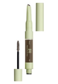 Pixi Natural Brow Duo dans un emballage vert clair. Comprend un crayon double extrémité avec une pointe biseautée et un applicateur en gel avec une brosse en spirale.