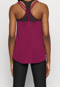 adidas Performance T-Shirt sport - berry