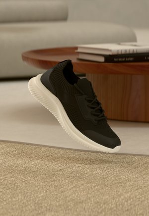 Anna Field Sportcipő - black