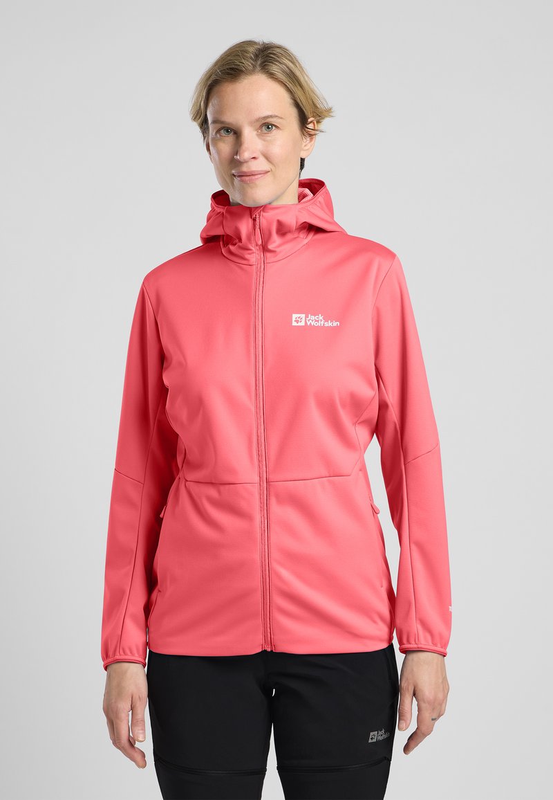 Giacca leggera con cappuccio di colore fucsia, dotata di zip completa, tessuto testurizzato e un piccolo logo sul petto. Presenta polsini elastici.