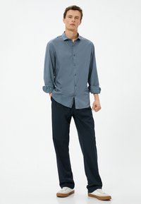 Koton Camisa - anthracite