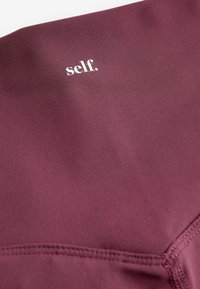 Self. HIGH WAIST  - Legingi - burgundy