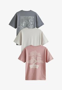 Unselected, grey pink ecru