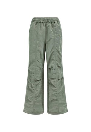 Pantaloni in misto nylon di un verde chiaro, con design a gamba ampia, cintura elastica e tasche laterali. Presentano una texture liscia e una vestibilità casual.