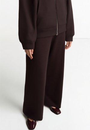 Tracksuit bottoms - dark brown