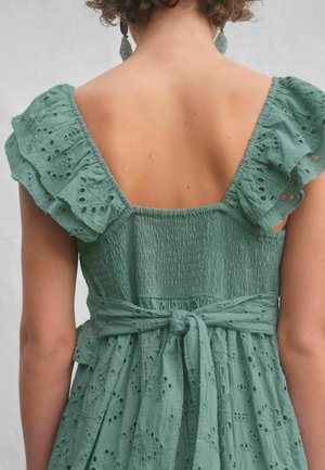 Robe de jour - sage green