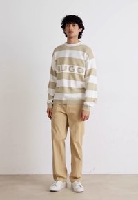 HUGO DINO - Broek - medium beige