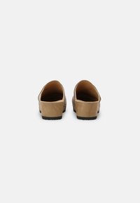 Softclox Sabots - taupe